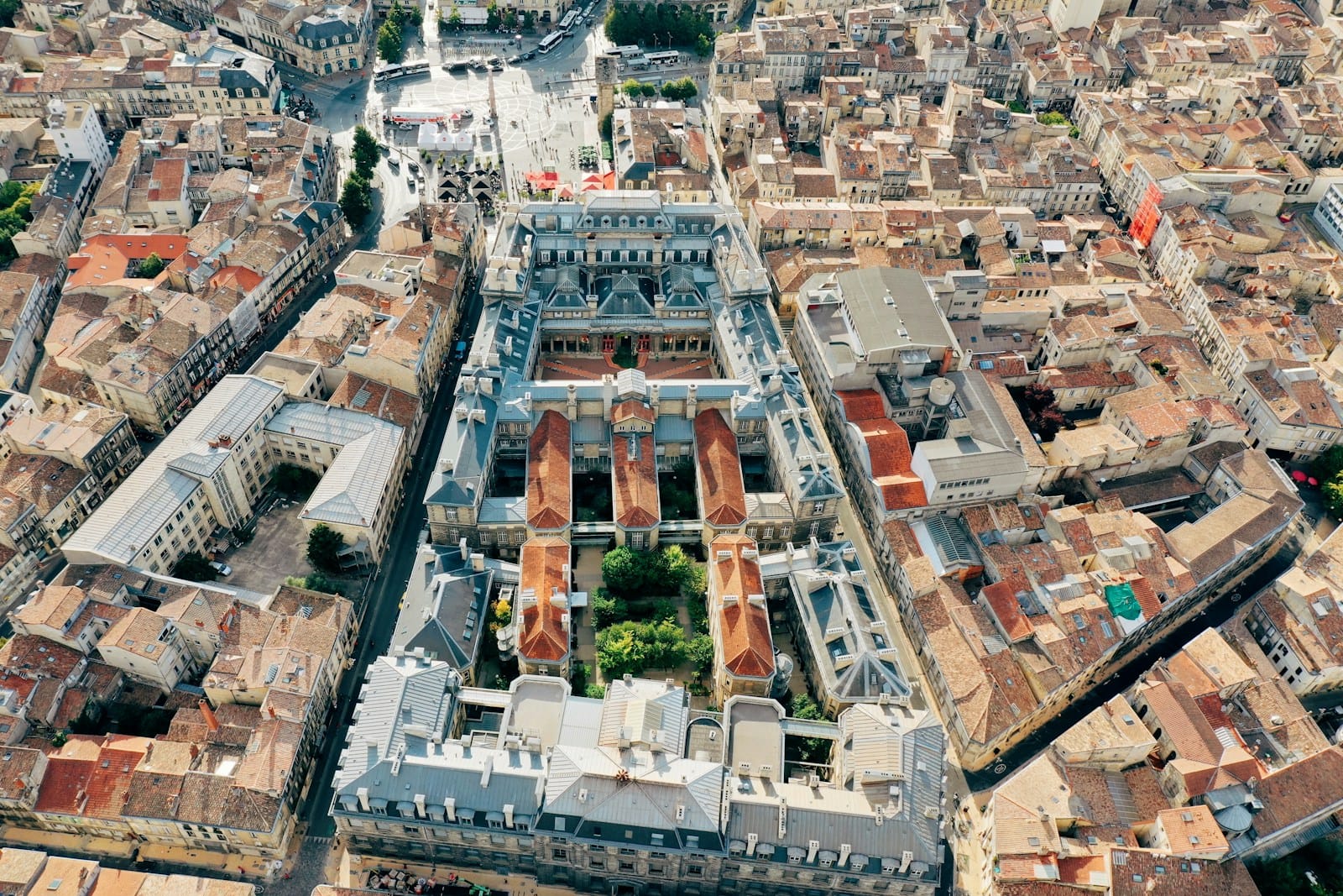 Les avantages d'investir dans la région bordelaise